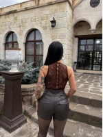 Kahve Sırt Düğmeli Güpürlü Bodysuit