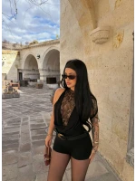 Siyah Sırt Düğmeli Güpürlü Bodysuit