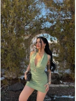 Yeşil Boyundan Bağlamalı Tokalı Elbise