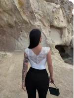 Beyaz Ön Arka Güpürlü Bodysuit