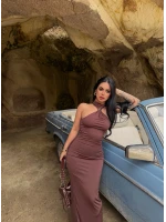 Kahve Yaka Aksesuarlı Maxi Elbise