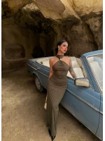 Haki Yaka Aksesuarlı Maxi Elbise