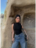 Siyah Balıkçı Yaka Kolsuz Bluz