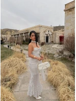 Beyaz Puantiyeli Fularlı Elbise