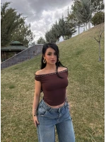 Kahve Droplu Kayık Yaka Crop