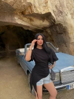 Siyah Eteği Asimetrik Ribana Bluz