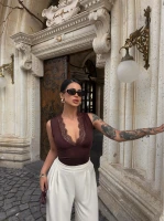 Kahve Güpürlü V Yaka Basic Crop