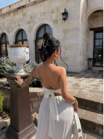 Beyaz Boyundan Bağlamalı Halka Crop