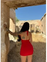 Kırmızı Yanı Tokalı Büzgülü Elbise