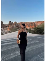 Siyah Halter Yaka Aksesuarlı Elbise