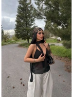 Siyah Boyun Fularlı Tül Bluz
