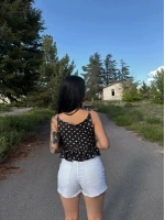 Siyah Omuz Bağcıklı Puantiyeli Bluz