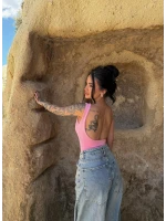 Pembe Sırt Dekolte Bodysuit