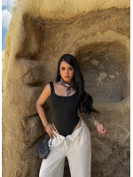 Siyah Sırt Dekolte Bodysuit