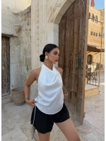 Beyaz Degaje Yaka Saten Bluz
