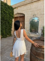 Beyaz Derin V Yaka Şortlu Elbise
