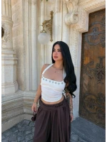 Beyaz Kare Yaka Droplu Crop