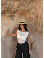 Beyaz Kroşe Ajurlu Örgü Crop