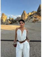 Beyaz Nova Aksesuarlı Bluz