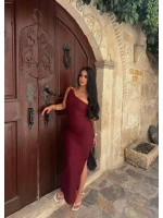 Bordo Omuz Tokalı Tek Yırtmaçlı Elbise