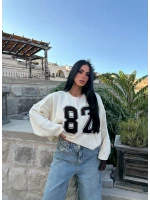 Ekru 82 Kolları Volanlı Triko