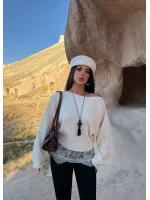 Ekru Eteği Güpürlü Triko Kazak