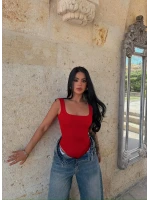 Kırmızı Kare Yaka Basic Bodysuit