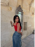 Kırmızı Kare Yaka Basic Bodysuit
