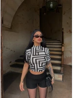 Labirent Dik Yaka Basic Crop