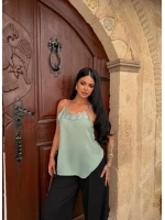 Mint Dantel Detaylı Krep Bluz