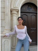 Pembe Kare Yaka Güpürlü Peplum Bluz