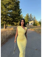 Sarı Asimetrik Yaka Drapeli Elbise