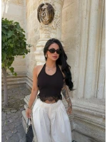 Siyah Boyundan Geçmeli Dantelli Crop