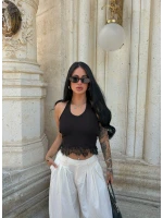 Siyah Boyundan Geçmeli Dantelli Crop