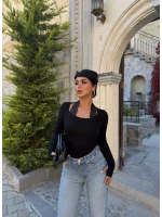 Siyah Dantel Detaylı Kare Yaka Bluz