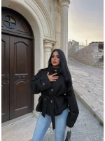 Siyah Dik Yaka Kuşaklı Trençkot