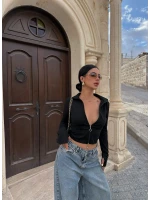Siyah Fermuarlı Dik Yaka Crop