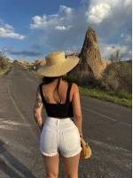 Siyah Göğüs Bağcıklı Biyeli Crop