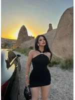Siyah Göğüs Tokalı Sandy Elbise