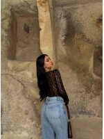 Siyah İçi Astarlı Güpürlü Bodysuit