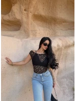 Siyah Kroşe Ajurlu Örgü Crop