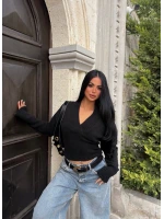 Siyah Kruvaze Crop Triko Kazak