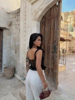 Siyah Önü Kancalı Güpürlü Büstiyer