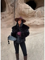 Siyah Şal Yaka Lolita Kürk