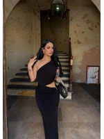 Siyah Yan Pencereli Sandy Elbise