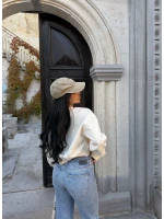 V Yaka Crop Sweat