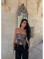 Yan Büzgülü Leopar Crop