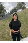 Siyah Minimal Drapeli Tişört