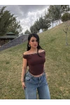Kahve Droplu Kayık Yaka Crop