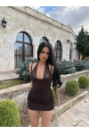 Kahve Boyundan Geçmeli Güpürlü Elbise